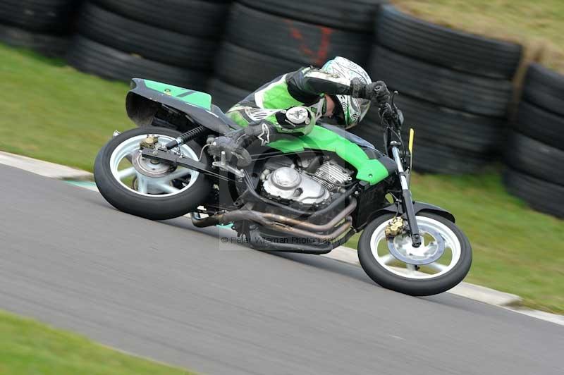 Motorcycle action photographs;anglesey circuit;anglesey trackday photographs;event digital images;eventdigitalimages;no limits trackday;oulton park circuit cheshire;peter wileman photography;trackday;trackday digital images;trackday photos;ty croes circuit wales