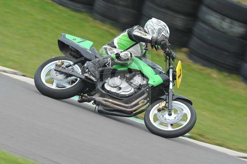Motorcycle action photographs;anglesey circuit;anglesey trackday photographs;event digital images;eventdigitalimages;no limits trackday;oulton park circuit cheshire;peter wileman photography;trackday;trackday digital images;trackday photos;ty croes circuit wales