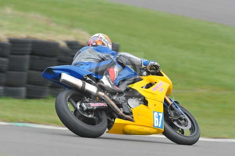 Motorcycle action photographs;anglesey circuit;anglesey trackday photographs;event digital images;eventdigitalimages;no limits trackday;oulton park circuit cheshire;peter wileman photography;trackday;trackday digital images;trackday photos;ty croes circuit wales