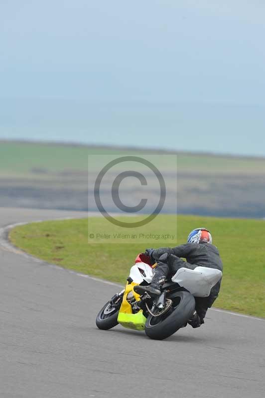 Motorcycle action photographs;anglesey circuit;anglesey trackday photographs;event digital images;eventdigitalimages;no limits trackday;oulton park circuit cheshire;peter wileman photography;trackday;trackday digital images;trackday photos;ty croes circuit wales
