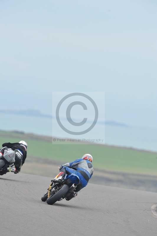 Motorcycle action photographs;anglesey circuit;anglesey trackday photographs;event digital images;eventdigitalimages;no limits trackday;oulton park circuit cheshire;peter wileman photography;trackday;trackday digital images;trackday photos;ty croes circuit wales