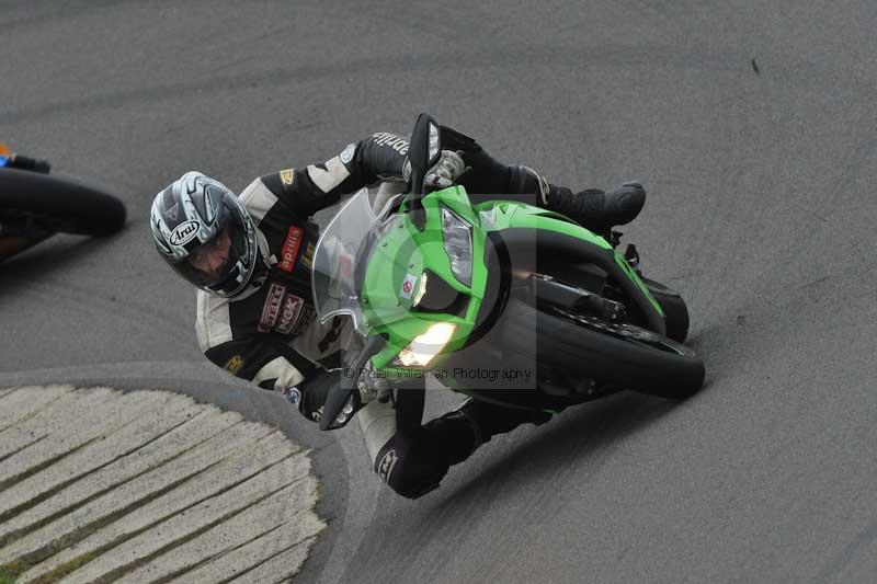 Motorcycle action photographs;anglesey circuit;anglesey trackday photographs;event digital images;eventdigitalimages;no limits trackday;oulton park circuit cheshire;peter wileman photography;trackday;trackday digital images;trackday photos;ty croes circuit wales