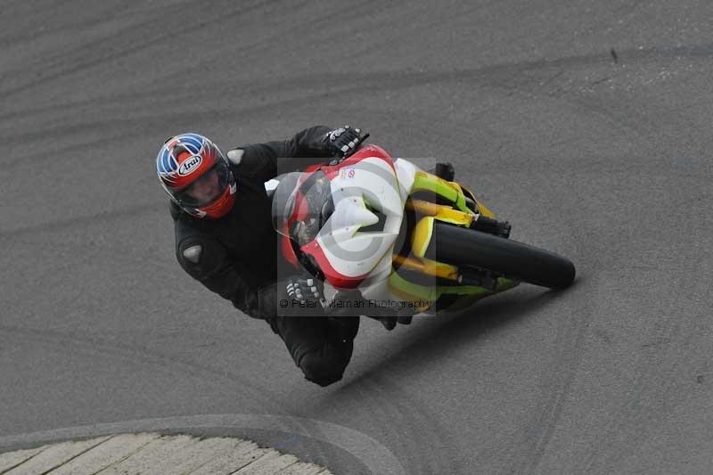 Motorcycle action photographs;anglesey circuit;anglesey trackday photographs;event digital images;eventdigitalimages;no limits trackday;oulton park circuit cheshire;peter wileman photography;trackday;trackday digital images;trackday photos;ty croes circuit wales