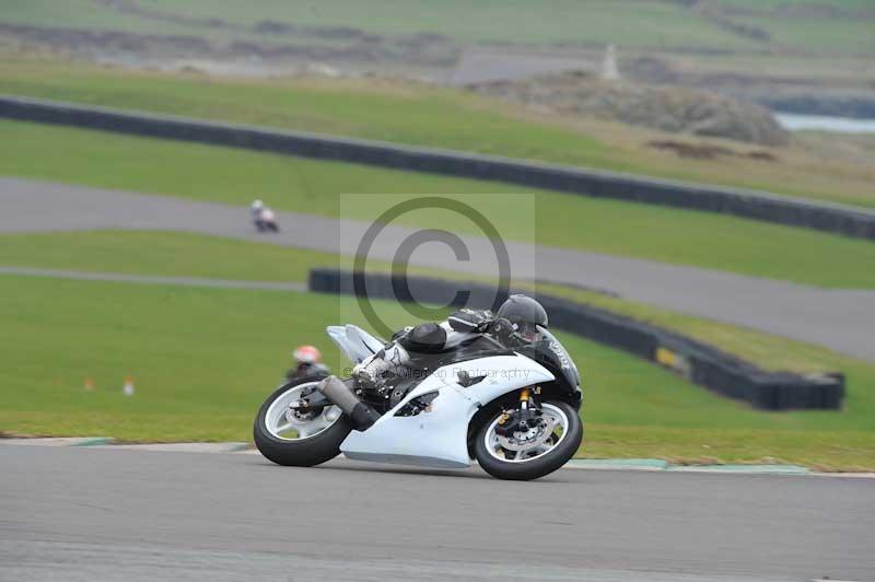 Motorcycle action photographs;anglesey circuit;anglesey trackday photographs;event digital images;eventdigitalimages;no limits trackday;oulton park circuit cheshire;peter wileman photography;trackday;trackday digital images;trackday photos;ty croes circuit wales