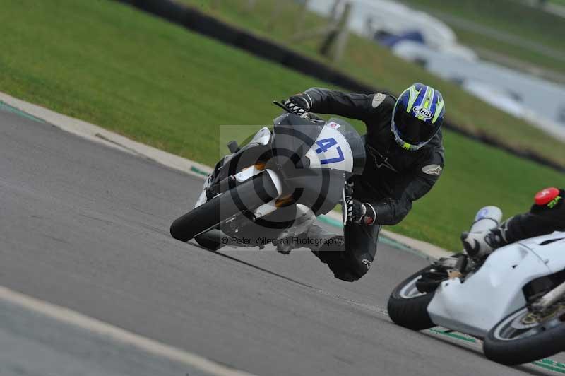 Motorcycle action photographs;anglesey circuit;anglesey trackday photographs;event digital images;eventdigitalimages;no limits trackday;oulton park circuit cheshire;peter wileman photography;trackday;trackday digital images;trackday photos;ty croes circuit wales