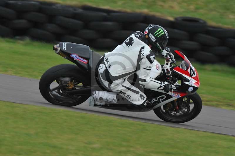 Motorcycle action photographs;anglesey circuit;anglesey trackday photographs;event digital images;eventdigitalimages;no limits trackday;oulton park circuit cheshire;peter wileman photography;trackday;trackday digital images;trackday photos;ty croes circuit wales