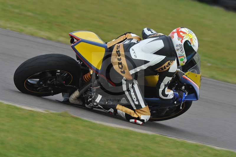 Motorcycle action photographs;anglesey circuit;anglesey trackday photographs;event digital images;eventdigitalimages;no limits trackday;oulton park circuit cheshire;peter wileman photography;trackday;trackday digital images;trackday photos;ty croes circuit wales