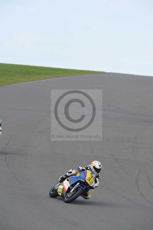 Motorcycle action photographs;anglesey circuit;anglesey trackday photographs;event digital images;eventdigitalimages;no limits trackday;oulton park circuit cheshire;peter wileman photography;trackday;trackday digital images;trackday photos;ty croes circuit wales