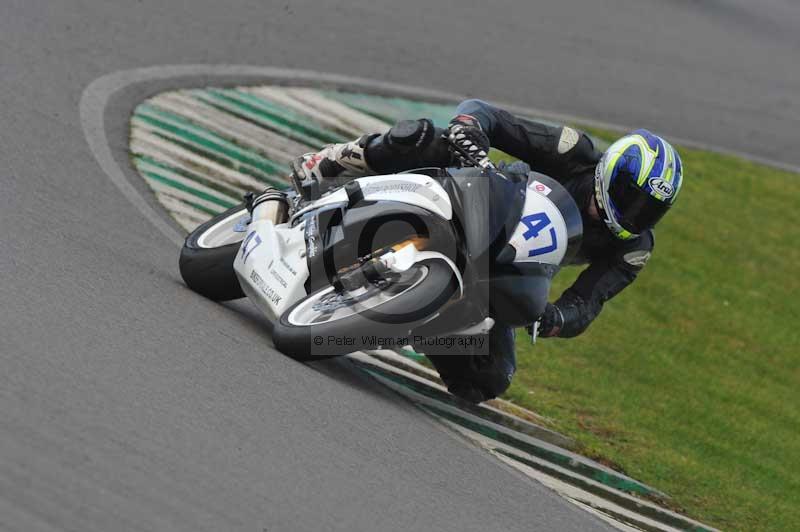 Motorcycle action photographs;anglesey circuit;anglesey trackday photographs;event digital images;eventdigitalimages;no limits trackday;oulton park circuit cheshire;peter wileman photography;trackday;trackday digital images;trackday photos;ty croes circuit wales