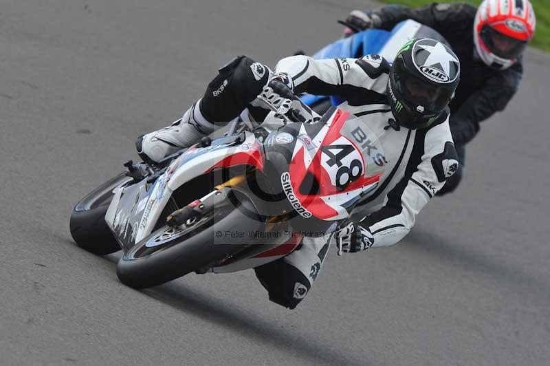 Motorcycle action photographs;anglesey circuit;anglesey trackday photographs;event digital images;eventdigitalimages;no limits trackday;oulton park circuit cheshire;peter wileman photography;trackday;trackday digital images;trackday photos;ty croes circuit wales