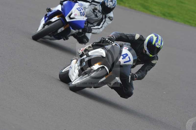 Motorcycle action photographs;anglesey circuit;anglesey trackday photographs;event digital images;eventdigitalimages;no limits trackday;oulton park circuit cheshire;peter wileman photography;trackday;trackday digital images;trackday photos;ty croes circuit wales