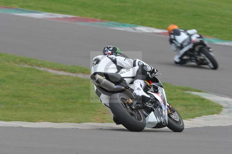 Motorcycle action photographs;anglesey circuit;anglesey trackday photographs;event digital images;eventdigitalimages;no limits trackday;oulton park circuit cheshire;peter wileman photography;trackday;trackday digital images;trackday photos;ty croes circuit wales