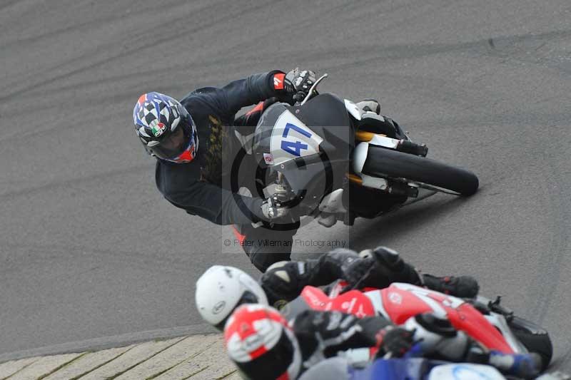 Motorcycle action photographs;anglesey circuit;anglesey trackday photographs;event digital images;eventdigitalimages;no limits trackday;oulton park circuit cheshire;peter wileman photography;trackday;trackday digital images;trackday photos;ty croes circuit wales