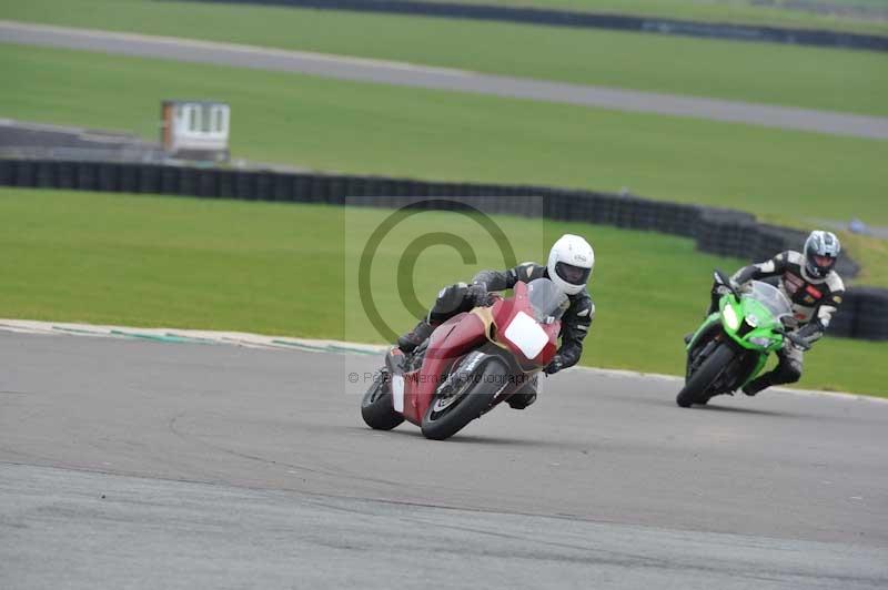 Motorcycle action photographs;anglesey circuit;anglesey trackday photographs;event digital images;eventdigitalimages;no limits trackday;oulton park circuit cheshire;peter wileman photography;trackday;trackday digital images;trackday photos;ty croes circuit wales
