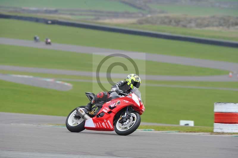 Motorcycle action photographs;anglesey circuit;anglesey trackday photographs;event digital images;eventdigitalimages;no limits trackday;oulton park circuit cheshire;peter wileman photography;trackday;trackday digital images;trackday photos;ty croes circuit wales