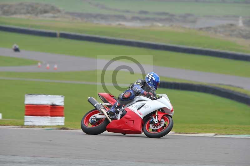 Motorcycle action photographs;anglesey circuit;anglesey trackday photographs;event digital images;eventdigitalimages;no limits trackday;oulton park circuit cheshire;peter wileman photography;trackday;trackday digital images;trackday photos;ty croes circuit wales