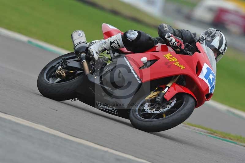 Motorcycle action photographs;anglesey circuit;anglesey trackday photographs;event digital images;eventdigitalimages;no limits trackday;oulton park circuit cheshire;peter wileman photography;trackday;trackday digital images;trackday photos;ty croes circuit wales