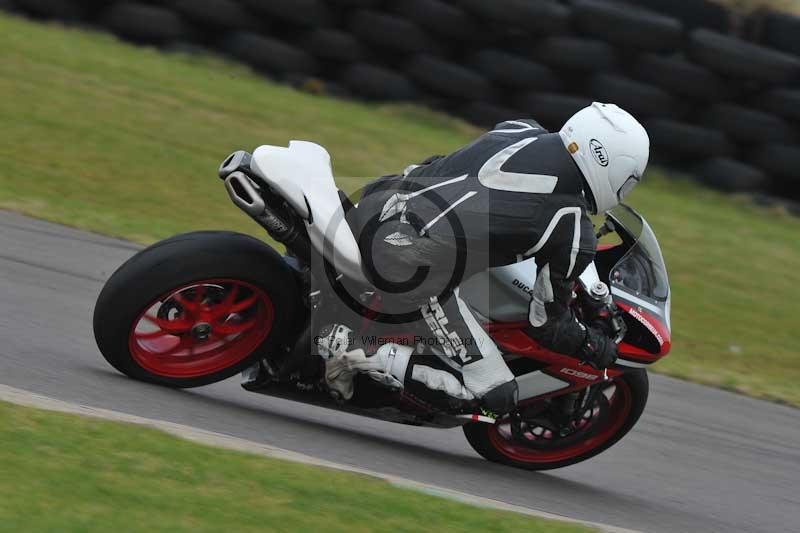 Motorcycle action photographs;anglesey circuit;anglesey trackday photographs;event digital images;eventdigitalimages;no limits trackday;oulton park circuit cheshire;peter wileman photography;trackday;trackday digital images;trackday photos;ty croes circuit wales