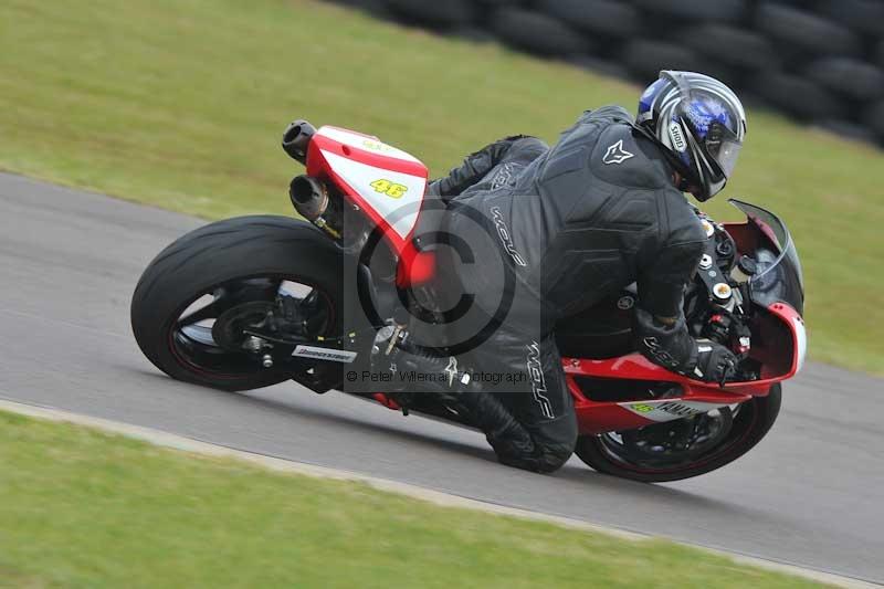 Motorcycle action photographs;anglesey circuit;anglesey trackday photographs;event digital images;eventdigitalimages;no limits trackday;oulton park circuit cheshire;peter wileman photography;trackday;trackday digital images;trackday photos;ty croes circuit wales
