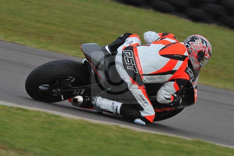 Motorcycle action photographs;anglesey circuit;anglesey trackday photographs;event digital images;eventdigitalimages;no limits trackday;oulton park circuit cheshire;peter wileman photography;trackday;trackday digital images;trackday photos;ty croes circuit wales
