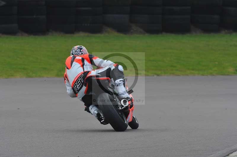 Motorcycle action photographs;anglesey circuit;anglesey trackday photographs;event digital images;eventdigitalimages;no limits trackday;oulton park circuit cheshire;peter wileman photography;trackday;trackday digital images;trackday photos;ty croes circuit wales
