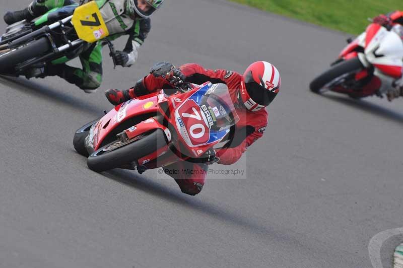 Motorcycle action photographs;anglesey circuit;anglesey trackday photographs;event digital images;eventdigitalimages;no limits trackday;oulton park circuit cheshire;peter wileman photography;trackday;trackday digital images;trackday photos;ty croes circuit wales