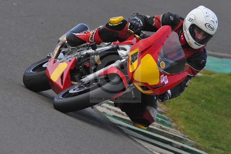 Motorcycle action photographs;anglesey circuit;anglesey trackday photographs;event digital images;eventdigitalimages;no limits trackday;oulton park circuit cheshire;peter wileman photography;trackday;trackday digital images;trackday photos;ty croes circuit wales