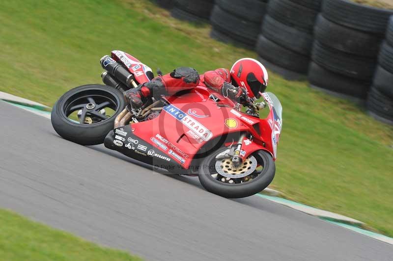 Motorcycle action photographs;anglesey circuit;anglesey trackday photographs;event digital images;eventdigitalimages;no limits trackday;oulton park circuit cheshire;peter wileman photography;trackday;trackday digital images;trackday photos;ty croes circuit wales