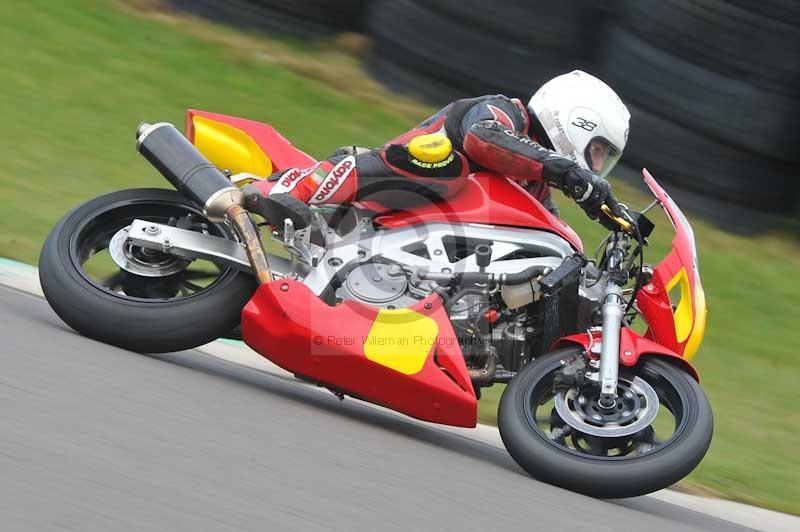 Motorcycle action photographs;anglesey circuit;anglesey trackday photographs;event digital images;eventdigitalimages;no limits trackday;oulton park circuit cheshire;peter wileman photography;trackday;trackday digital images;trackday photos;ty croes circuit wales