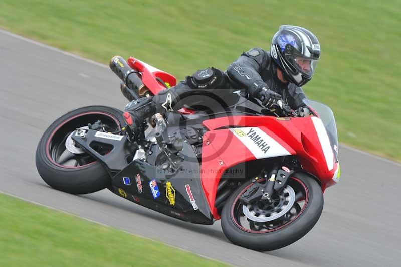 Motorcycle action photographs;anglesey circuit;anglesey trackday photographs;event digital images;eventdigitalimages;no limits trackday;oulton park circuit cheshire;peter wileman photography;trackday;trackday digital images;trackday photos;ty croes circuit wales