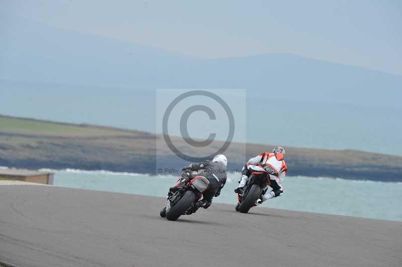 Motorcycle action photographs;anglesey circuit;anglesey trackday photographs;event digital images;eventdigitalimages;no limits trackday;oulton park circuit cheshire;peter wileman photography;trackday;trackday digital images;trackday photos;ty croes circuit wales