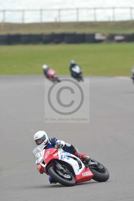 Motorcycle action photographs;anglesey circuit;anglesey trackday photographs;event digital images;eventdigitalimages;no limits trackday;oulton park circuit cheshire;peter wileman photography;trackday;trackday digital images;trackday photos;ty croes circuit wales