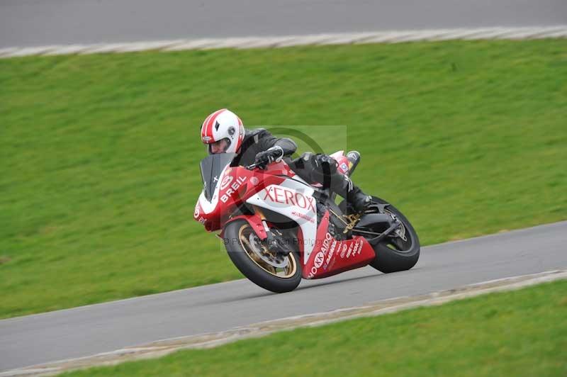 Motorcycle action photographs;anglesey circuit;anglesey trackday photographs;event digital images;eventdigitalimages;no limits trackday;oulton park circuit cheshire;peter wileman photography;trackday;trackday digital images;trackday photos;ty croes circuit wales