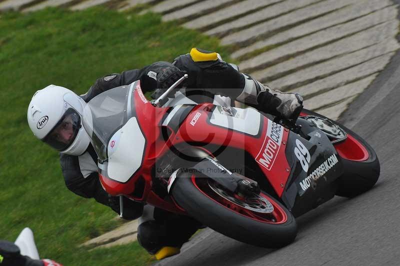 Motorcycle action photographs;anglesey circuit;anglesey trackday photographs;event digital images;eventdigitalimages;no limits trackday;oulton park circuit cheshire;peter wileman photography;trackday;trackday digital images;trackday photos;ty croes circuit wales
