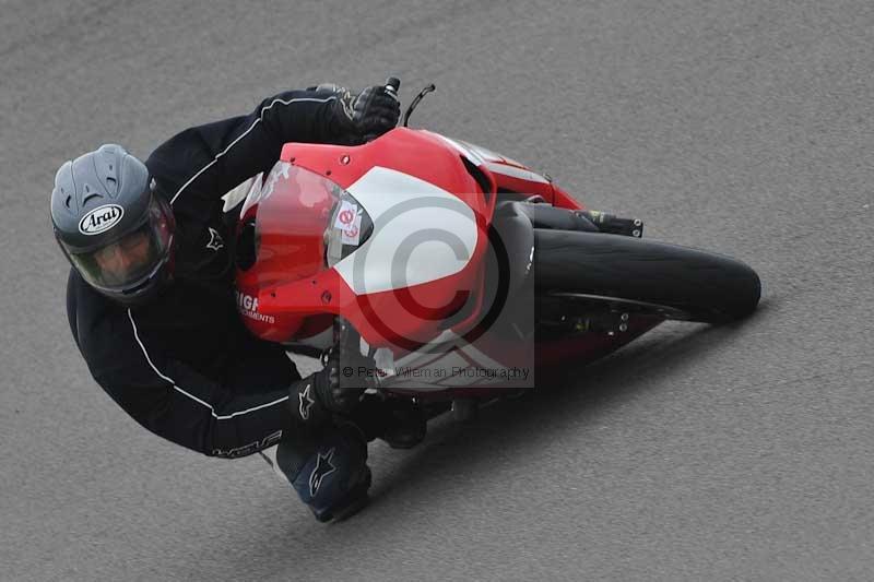 Motorcycle action photographs;anglesey circuit;anglesey trackday photographs;event digital images;eventdigitalimages;no limits trackday;oulton park circuit cheshire;peter wileman photography;trackday;trackday digital images;trackday photos;ty croes circuit wales