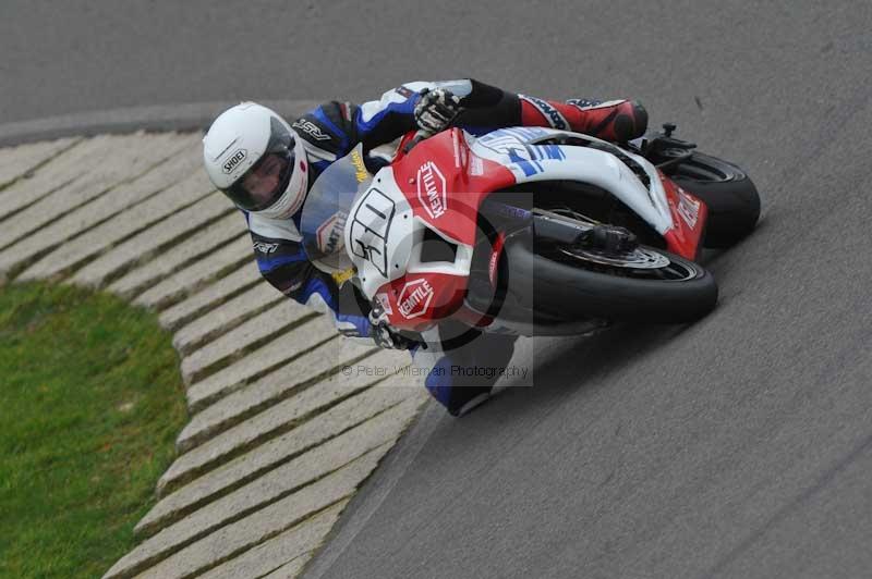 Motorcycle action photographs;anglesey circuit;anglesey trackday photographs;event digital images;eventdigitalimages;no limits trackday;oulton park circuit cheshire;peter wileman photography;trackday;trackday digital images;trackday photos;ty croes circuit wales