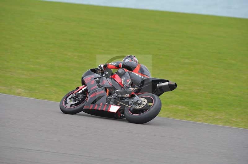 Motorcycle action photographs;anglesey circuit;anglesey trackday photographs;event digital images;eventdigitalimages;no limits trackday;oulton park circuit cheshire;peter wileman photography;trackday;trackday digital images;trackday photos;ty croes circuit wales