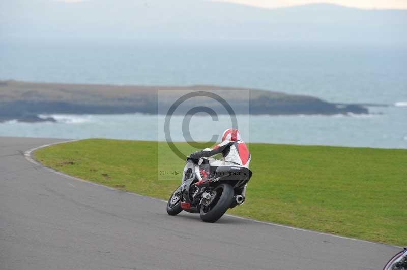 Motorcycle action photographs;anglesey circuit;anglesey trackday photographs;event digital images;eventdigitalimages;no limits trackday;oulton park circuit cheshire;peter wileman photography;trackday;trackday digital images;trackday photos;ty croes circuit wales