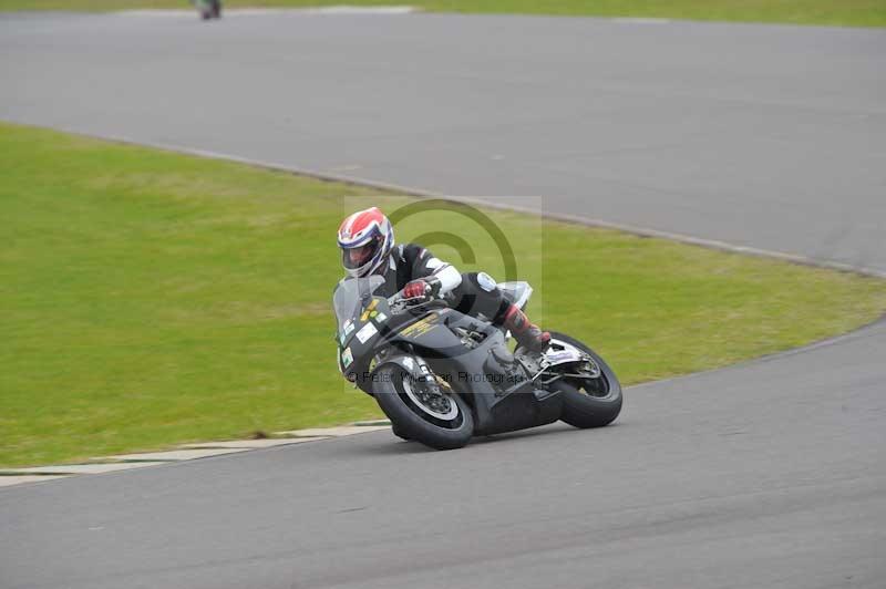 Motorcycle action photographs;anglesey circuit;anglesey trackday photographs;event digital images;eventdigitalimages;no limits trackday;oulton park circuit cheshire;peter wileman photography;trackday;trackday digital images;trackday photos;ty croes circuit wales