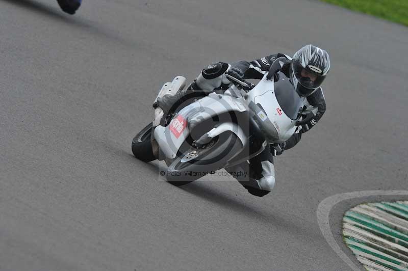 Motorcycle action photographs;anglesey circuit;anglesey trackday photographs;event digital images;eventdigitalimages;no limits trackday;oulton park circuit cheshire;peter wileman photography;trackday;trackday digital images;trackday photos;ty croes circuit wales