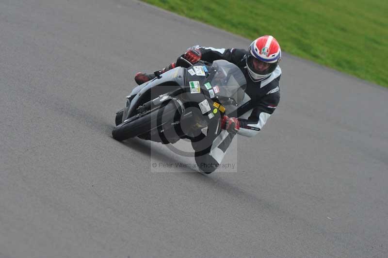 Motorcycle action photographs;anglesey circuit;anglesey trackday photographs;event digital images;eventdigitalimages;no limits trackday;oulton park circuit cheshire;peter wileman photography;trackday;trackday digital images;trackday photos;ty croes circuit wales