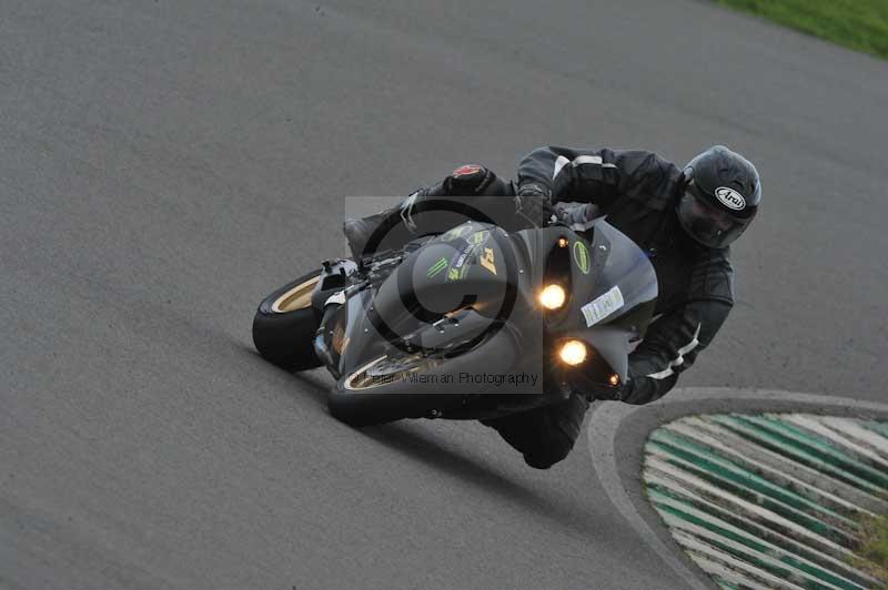 Motorcycle action photographs;anglesey circuit;anglesey trackday photographs;event digital images;eventdigitalimages;no limits trackday;oulton park circuit cheshire;peter wileman photography;trackday;trackday digital images;trackday photos;ty croes circuit wales