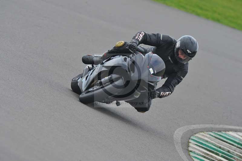 Motorcycle action photographs;anglesey circuit;anglesey trackday photographs;event digital images;eventdigitalimages;no limits trackday;oulton park circuit cheshire;peter wileman photography;trackday;trackday digital images;trackday photos;ty croes circuit wales