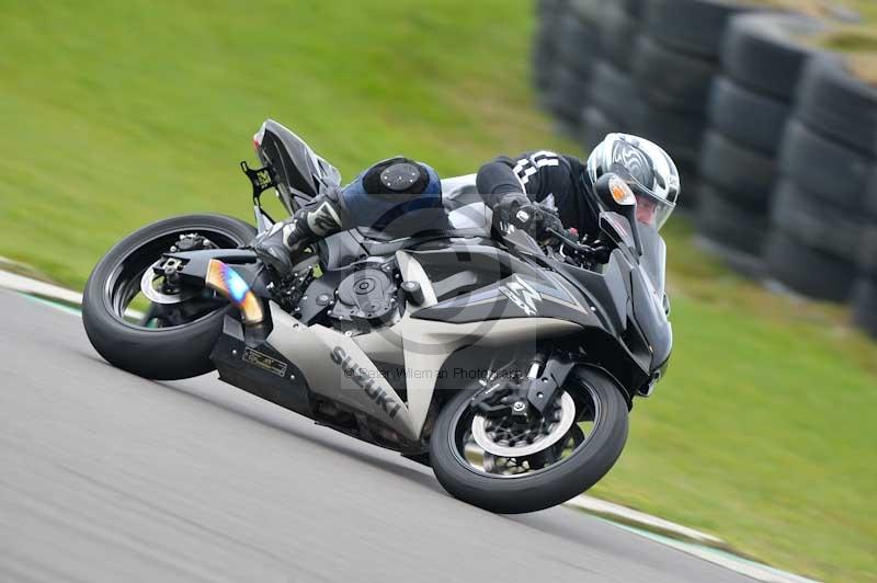 Motorcycle action photographs;anglesey circuit;anglesey trackday photographs;event digital images;eventdigitalimages;no limits trackday;oulton park circuit cheshire;peter wileman photography;trackday;trackday digital images;trackday photos;ty croes circuit wales