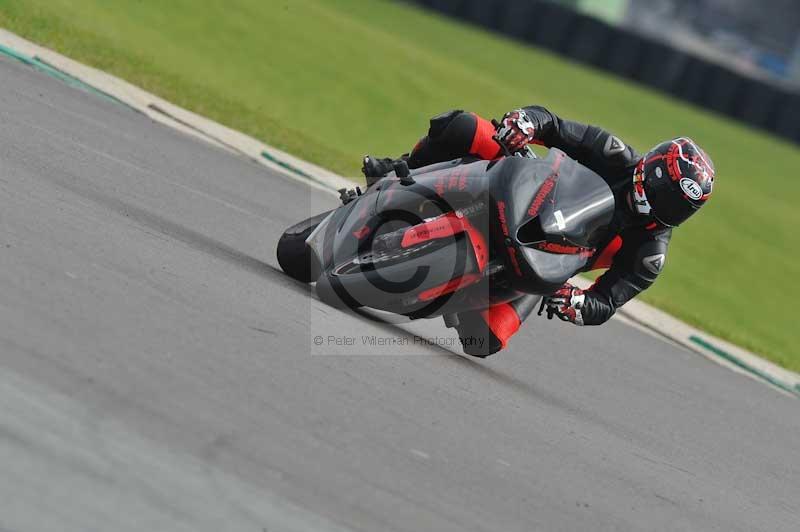 Motorcycle action photographs;anglesey circuit;anglesey trackday photographs;event digital images;eventdigitalimages;no limits trackday;oulton park circuit cheshire;peter wileman photography;trackday;trackday digital images;trackday photos;ty croes circuit wales