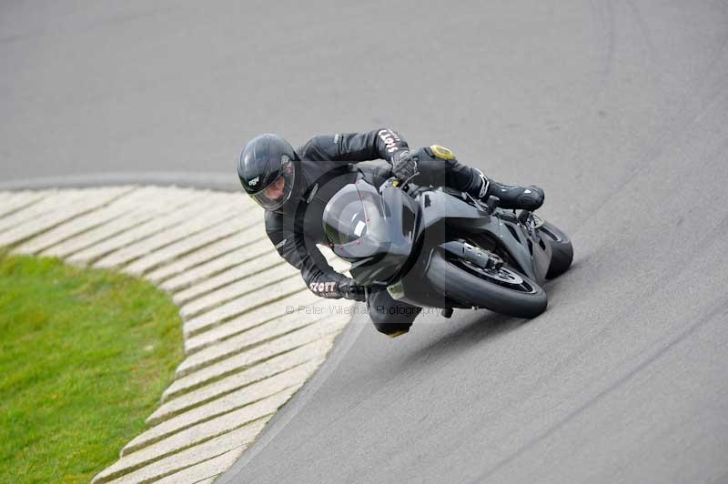 Motorcycle action photographs;anglesey circuit;anglesey trackday photographs;event digital images;eventdigitalimages;no limits trackday;oulton park circuit cheshire;peter wileman photography;trackday;trackday digital images;trackday photos;ty croes circuit wales