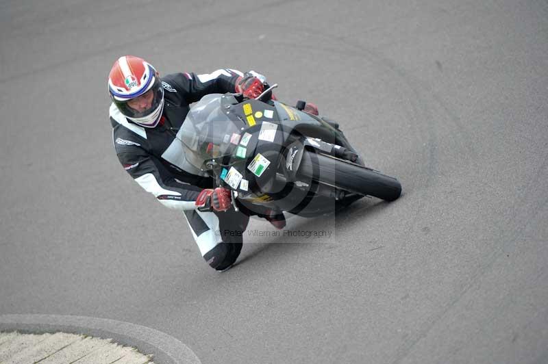 Motorcycle action photographs;anglesey circuit;anglesey trackday photographs;event digital images;eventdigitalimages;no limits trackday;oulton park circuit cheshire;peter wileman photography;trackday;trackday digital images;trackday photos;ty croes circuit wales