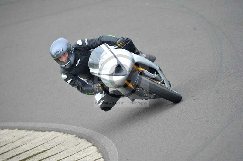 Motorcycle action photographs;anglesey circuit;anglesey trackday photographs;event digital images;eventdigitalimages;no limits trackday;oulton park circuit cheshire;peter wileman photography;trackday;trackday digital images;trackday photos;ty croes circuit wales