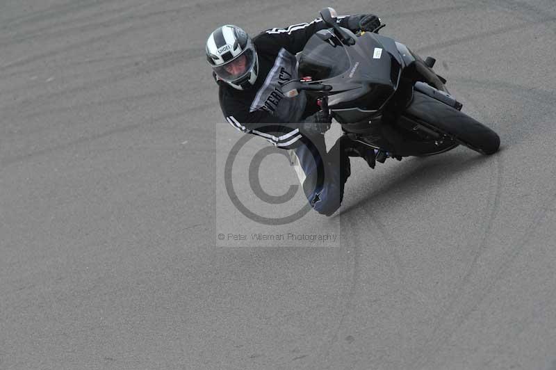 Motorcycle action photographs;anglesey circuit;anglesey trackday photographs;event digital images;eventdigitalimages;no limits trackday;oulton park circuit cheshire;peter wileman photography;trackday;trackday digital images;trackday photos;ty croes circuit wales