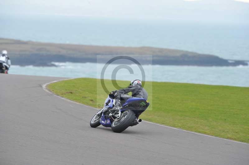 Motorcycle action photographs;anglesey circuit;anglesey trackday photographs;event digital images;eventdigitalimages;no limits trackday;oulton park circuit cheshire;peter wileman photography;trackday;trackday digital images;trackday photos;ty croes circuit wales